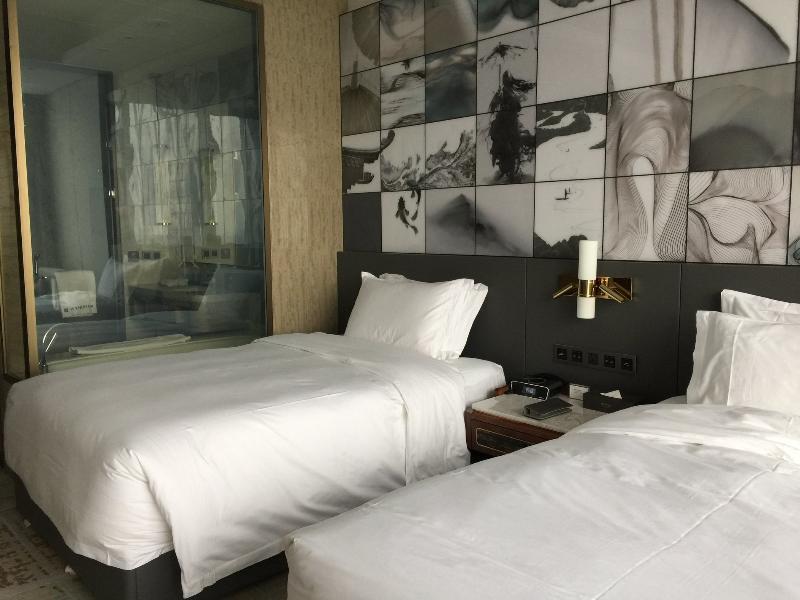 Отель Wyndham Grand Suzhou Fenhu Xinta Экстерьер фото